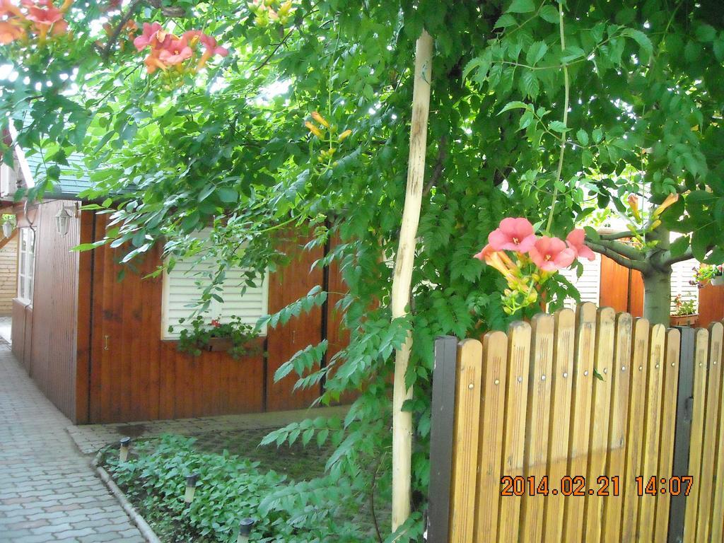 Demeter Apartman Hajdúszoboszló Стая снимка